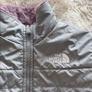 The North Face Kids Silver Jacket with Purple Lining reversible size M (10/12)